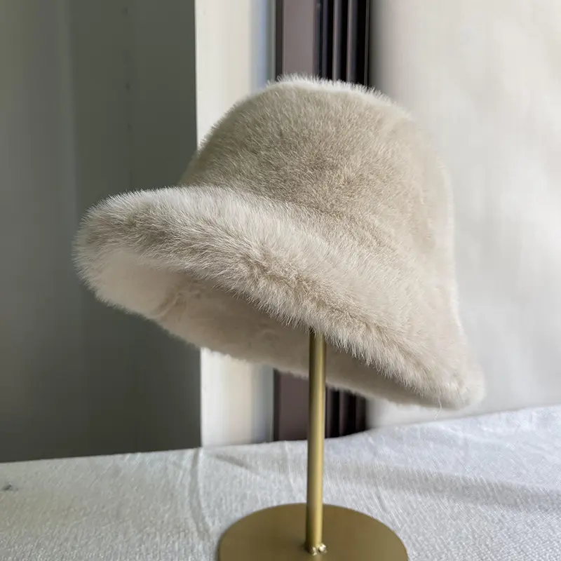 8850-plush faux fur bucket hat